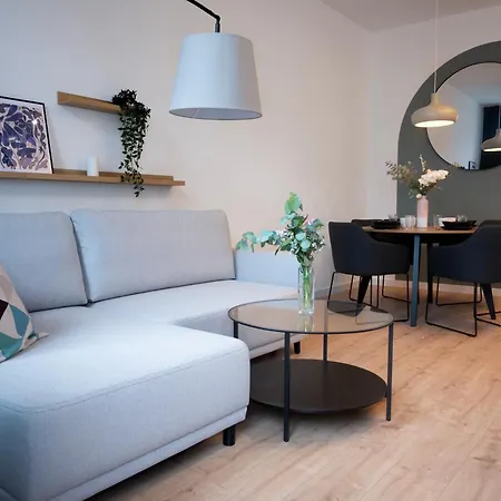 Na Lazarzu 12a Apartment *