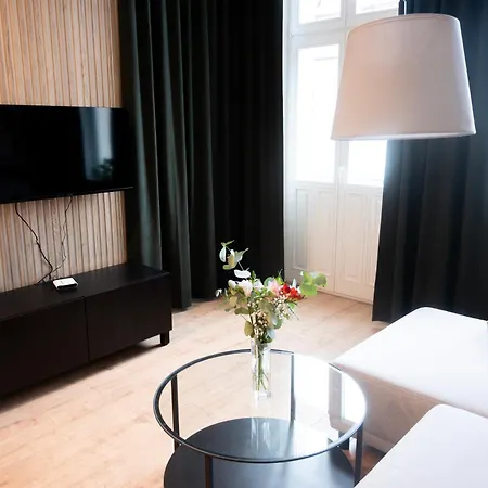 Na Lazarzu 12a Daire