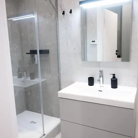 Na Lazarzu 12a Apartment *